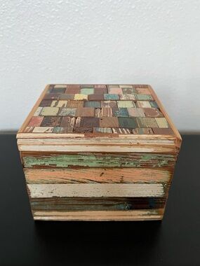Bergeron Woodworks Mosiac Rustic Reclaimed Wood Decorative Box